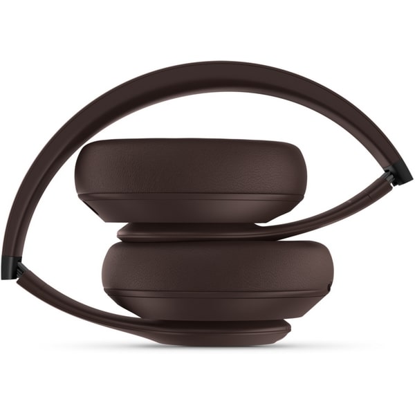 Beats Studio Pro Deep Brown